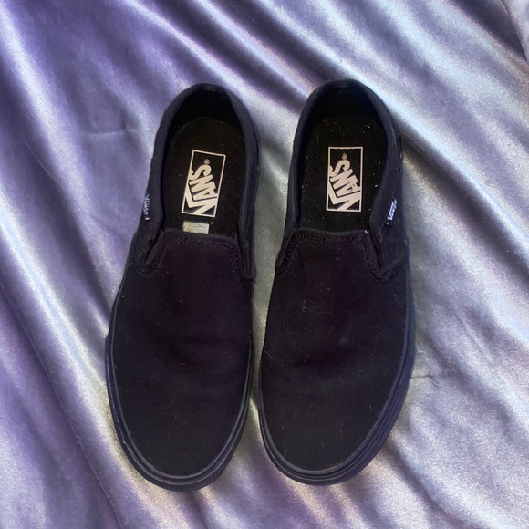 ALL BLACK WOMENS VANS - Picture 1 of 1
